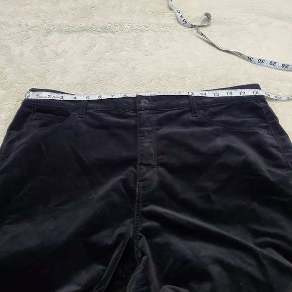 Talbots Black Velvet Straight Leg Cropped Pants Women 16 Capsule Classic Party - Picture 6 of 8